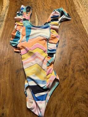 Tea Collection Girls Ruffle One-Piece Swimsuit Size 10 Abstract Peaks